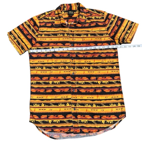 Lion King Button Down Polo Shirt (S) - Picture 3 of 6